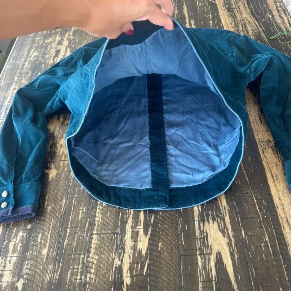 We The Free by FREE PEOPLE - Oversized Teal Corduroy Snap Jacket – Size SMALL